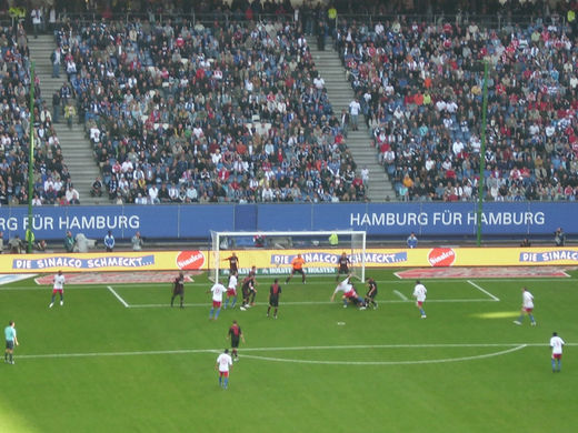HSV - 1. FC Kln (2009/2010): Strafraumszene