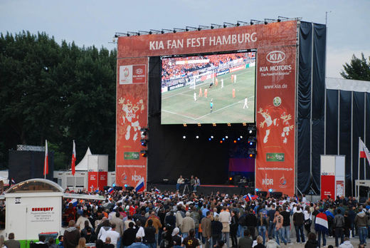 Das Kia Fan Fest in Hamburg