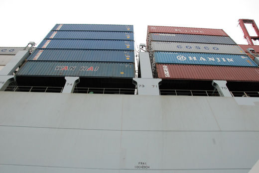 Container auf Containerschiff