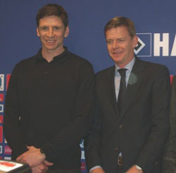 Sportchef Reinhardt und Marketing-Chef J. Hilke